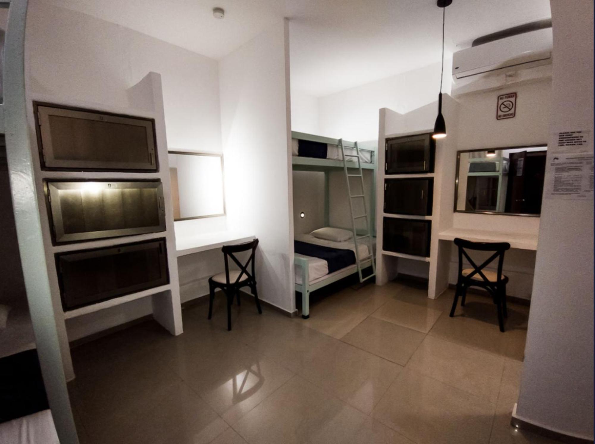 Hostal Del Mar Плая-дель-Кармен Экстерьер фото